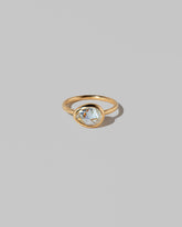 Gusher Diamond Ring 027 on light color background.
