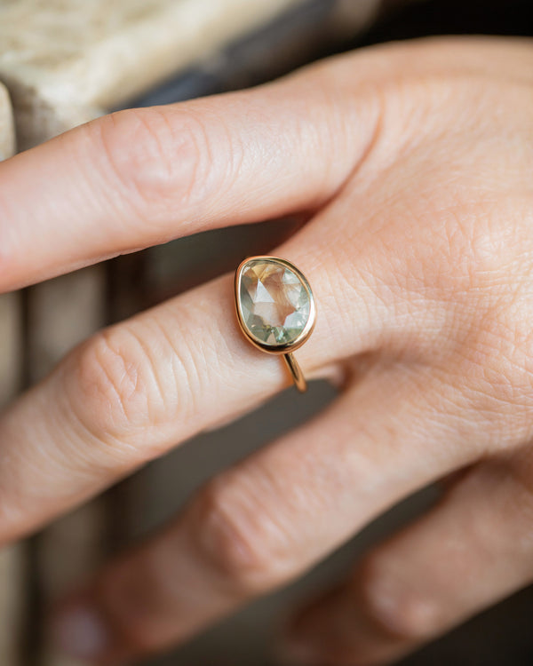 Green Sapphire Gusher Ring on model.