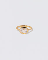 Gusher Diamond Ring 060 on light color background.