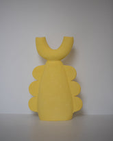 Stephanie Phillips Dimanche Sculpture on light color background.