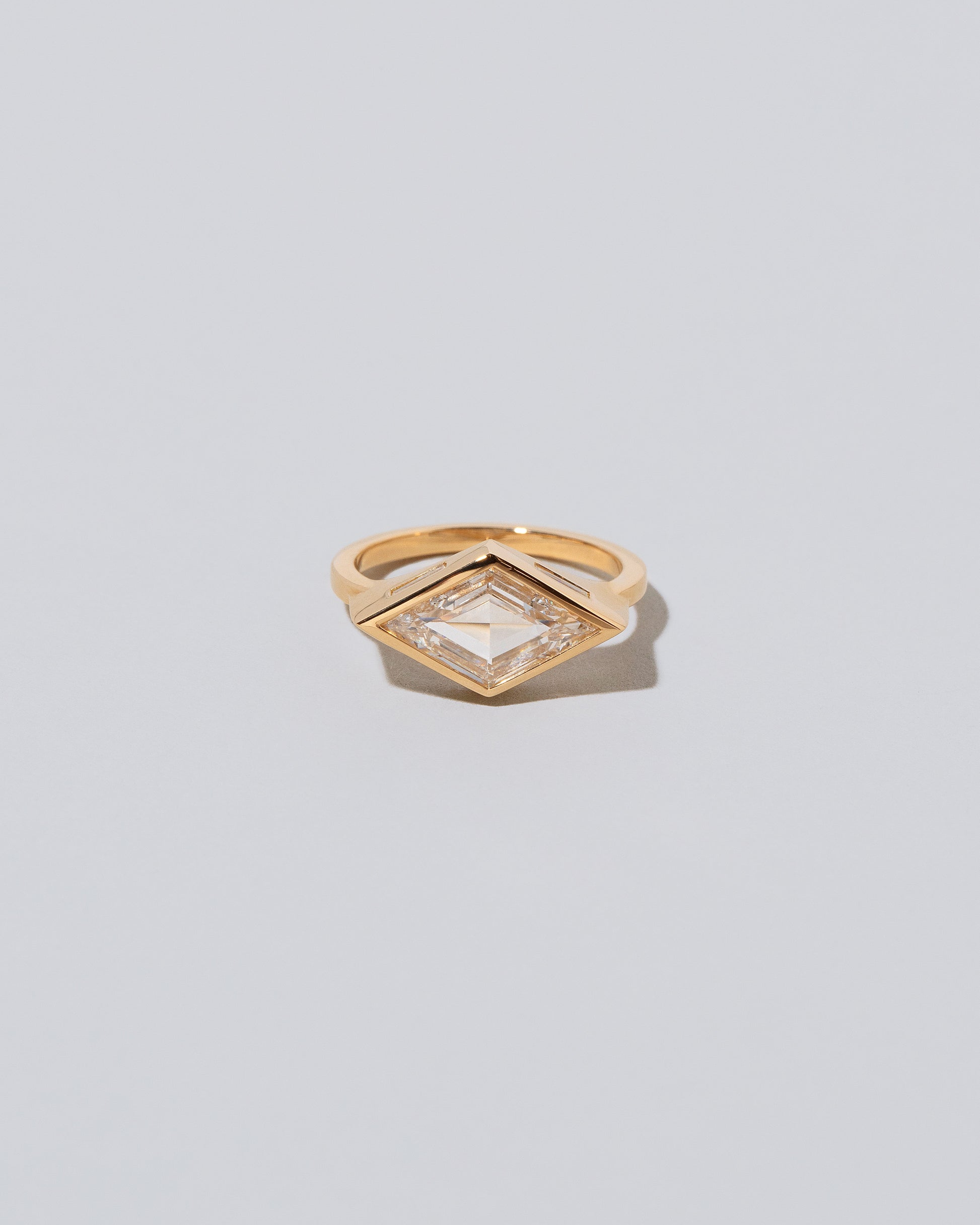 Sinope Ring on light color background.