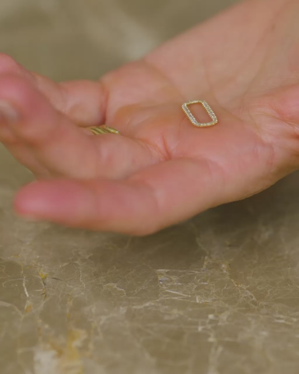 Pavé Styling Link in hand.