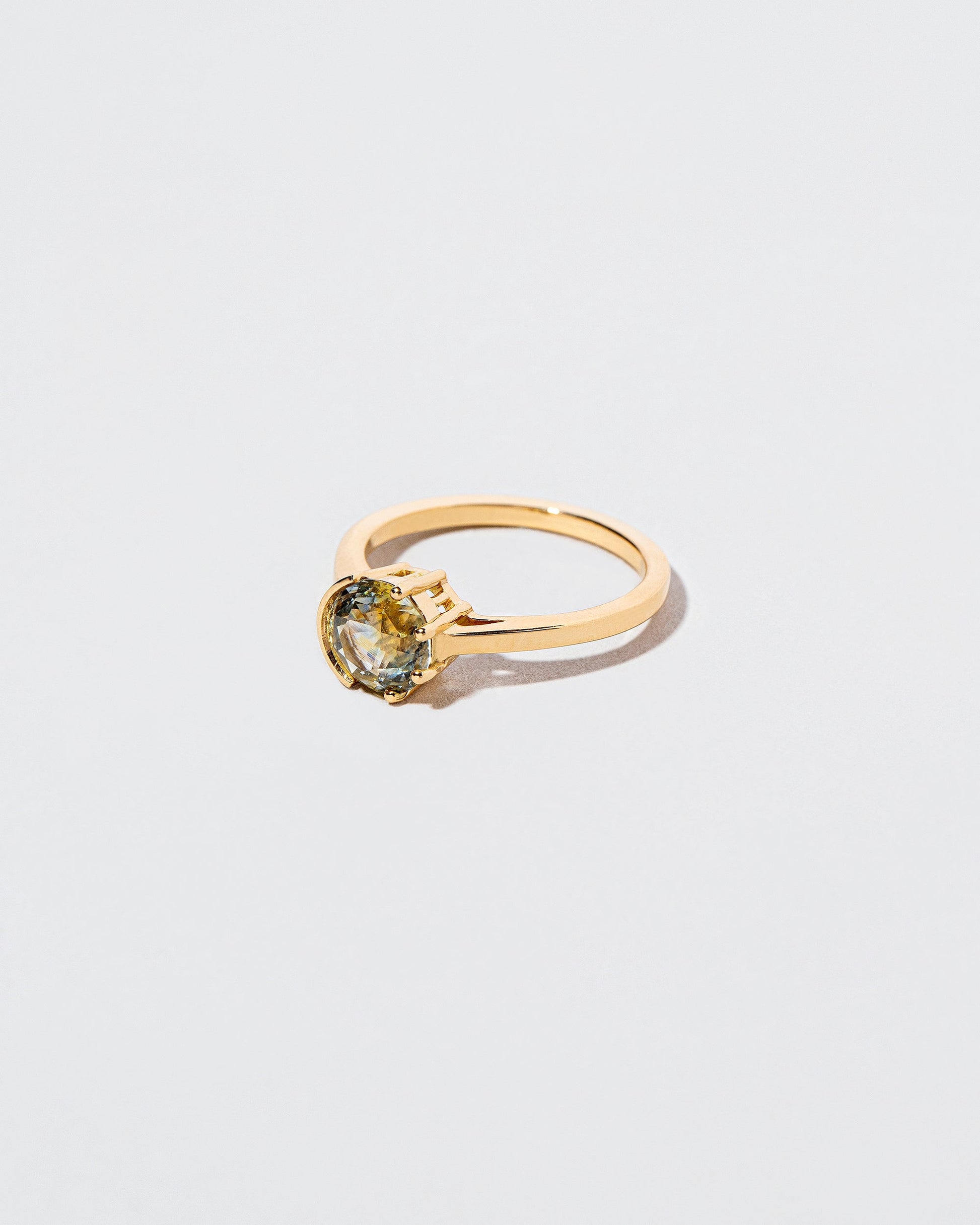  Sun & Moon Ring - Bicolor Sapphire on light color background.