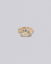 Tempo Ring on light color background.