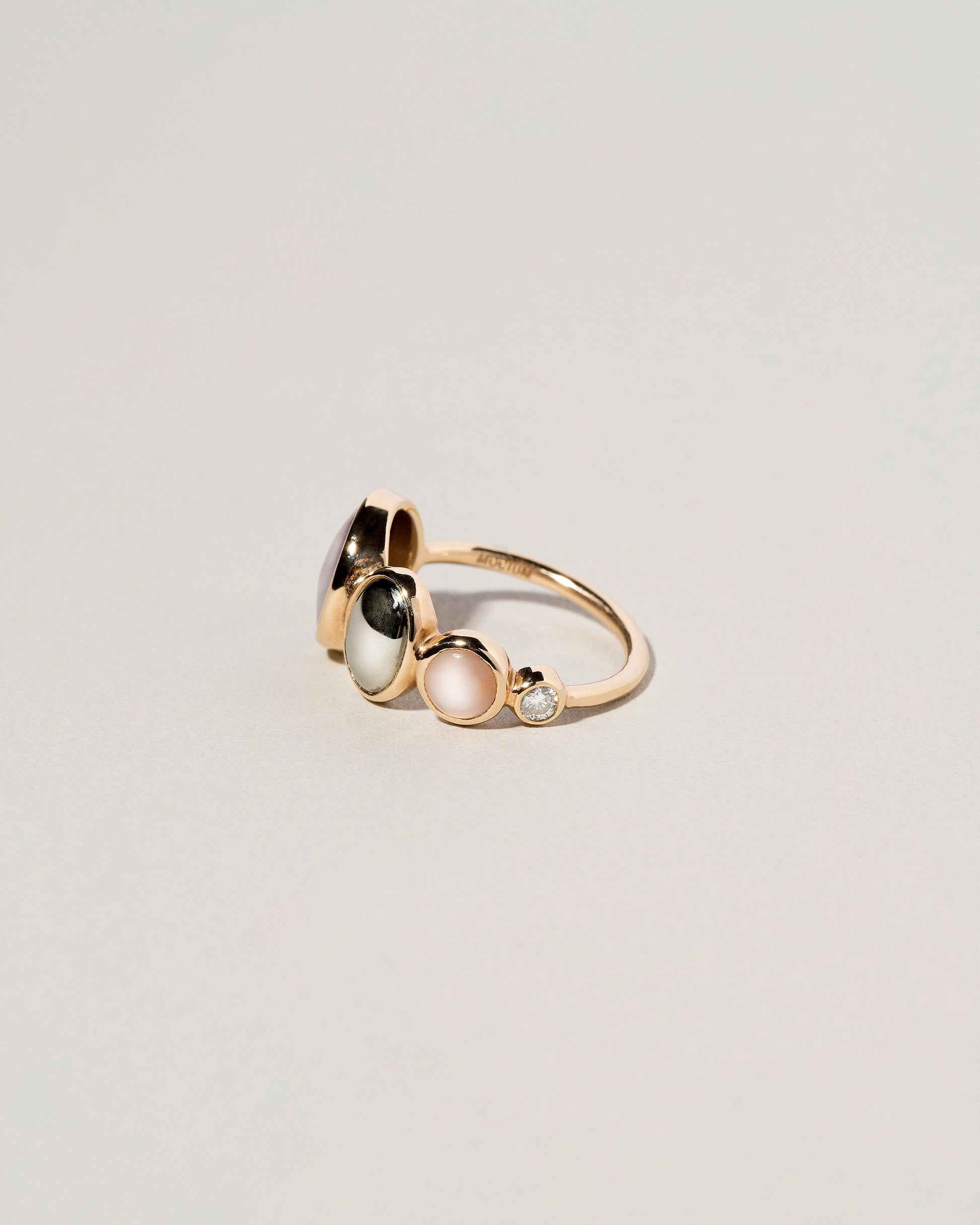  Bubble Line Ring on light color background.