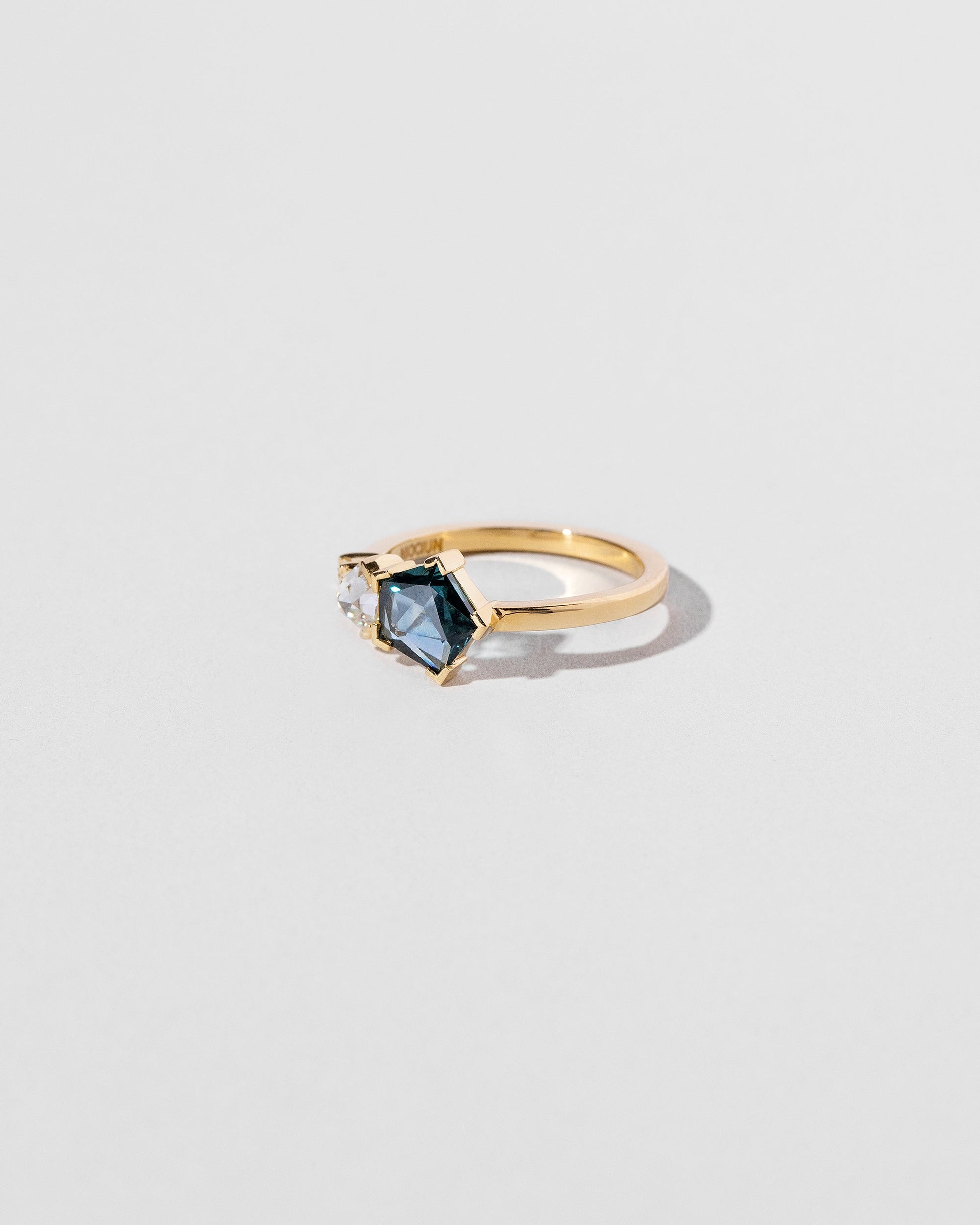  Caerus Ring on light color background.