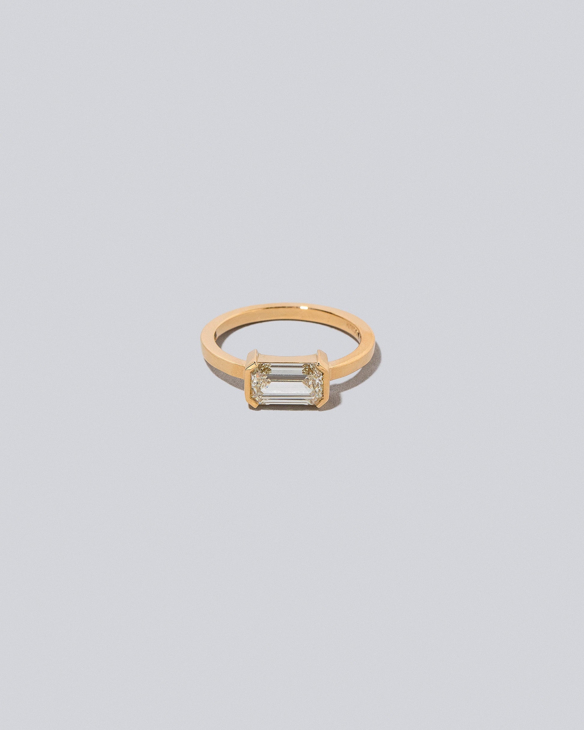 Analogue Ring on light color background.