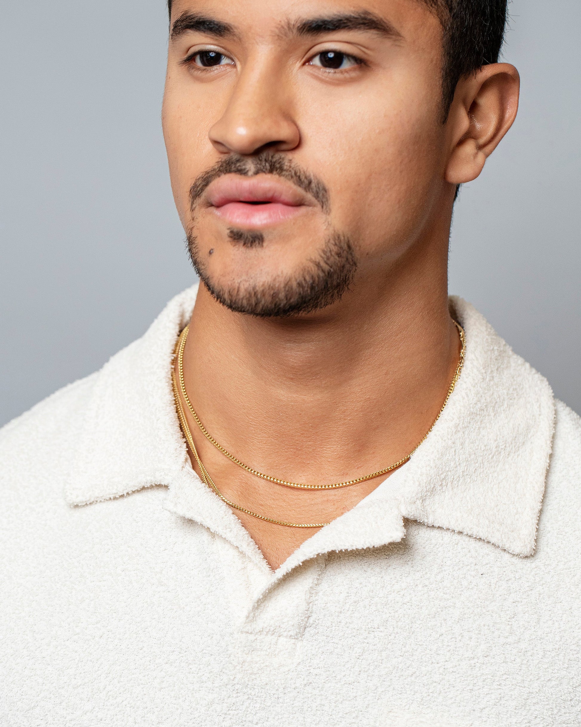 1mm Ritual Chain Necklace, 1.5mm Ritual Chain Necklace and 2mm Ritual Chain Necklace on male model.
