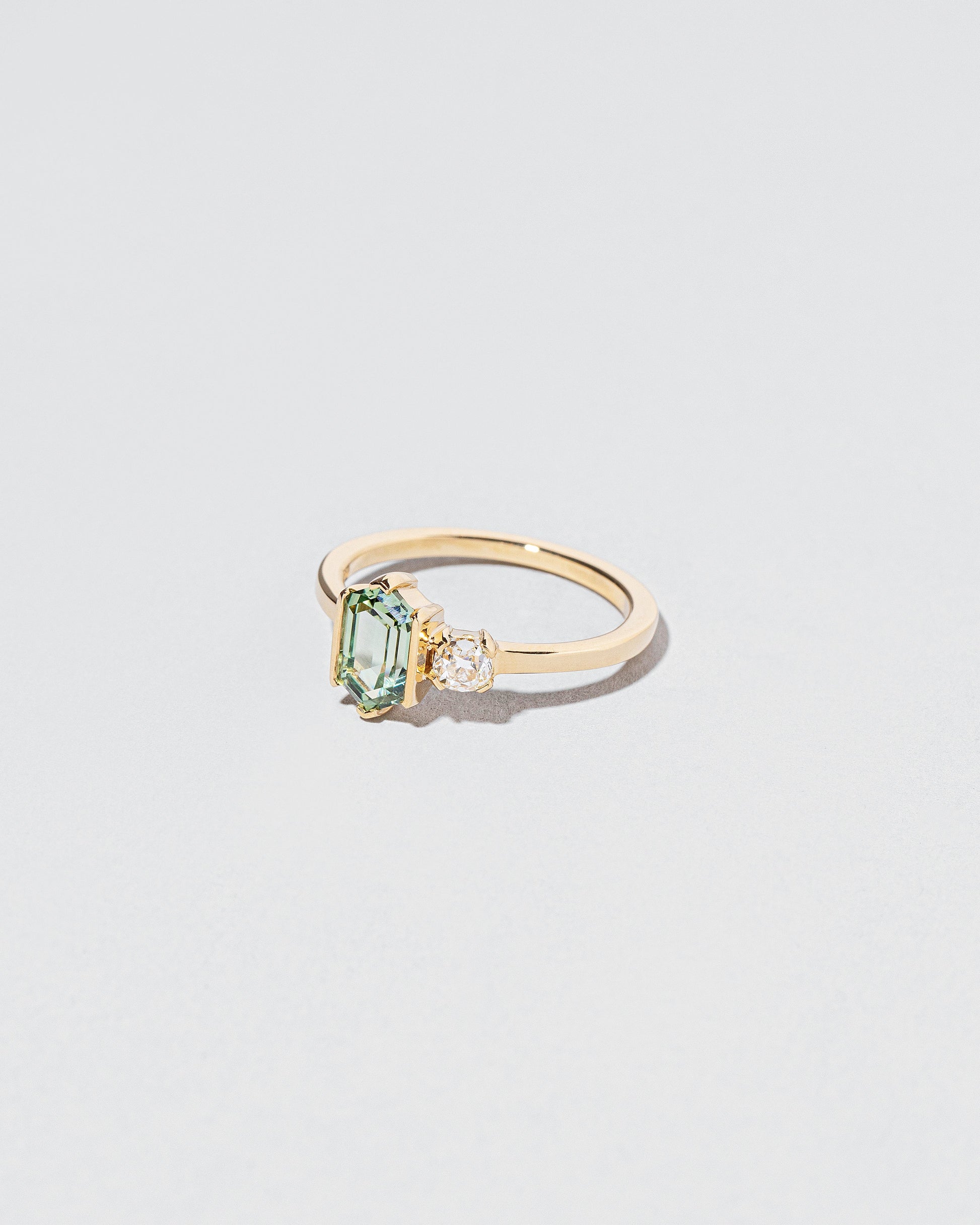  Epoch Ring on light color background.