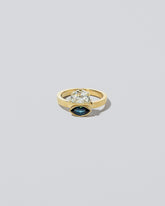  Niagara Ring on light color background.