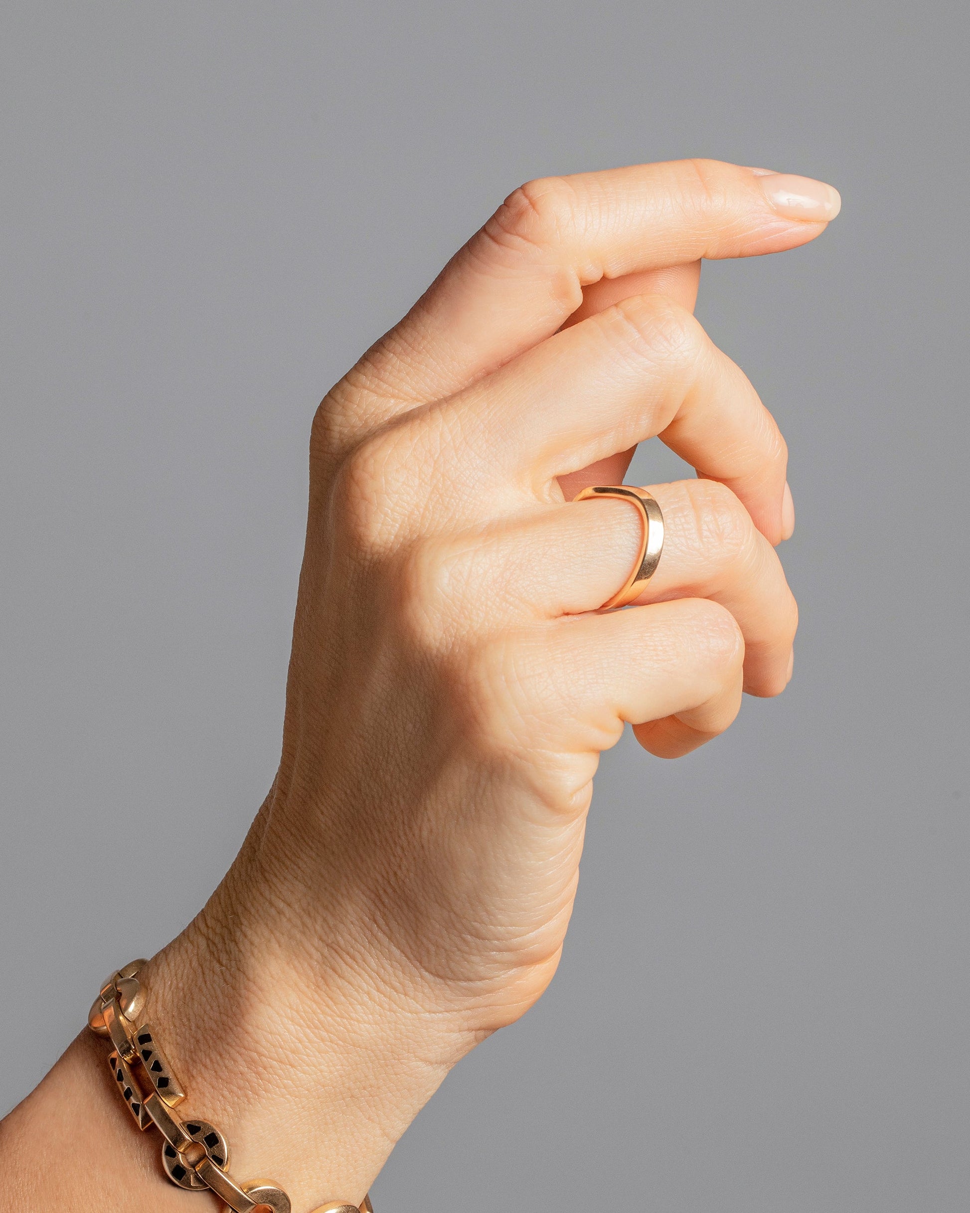Left Slump Band - Wide on model.