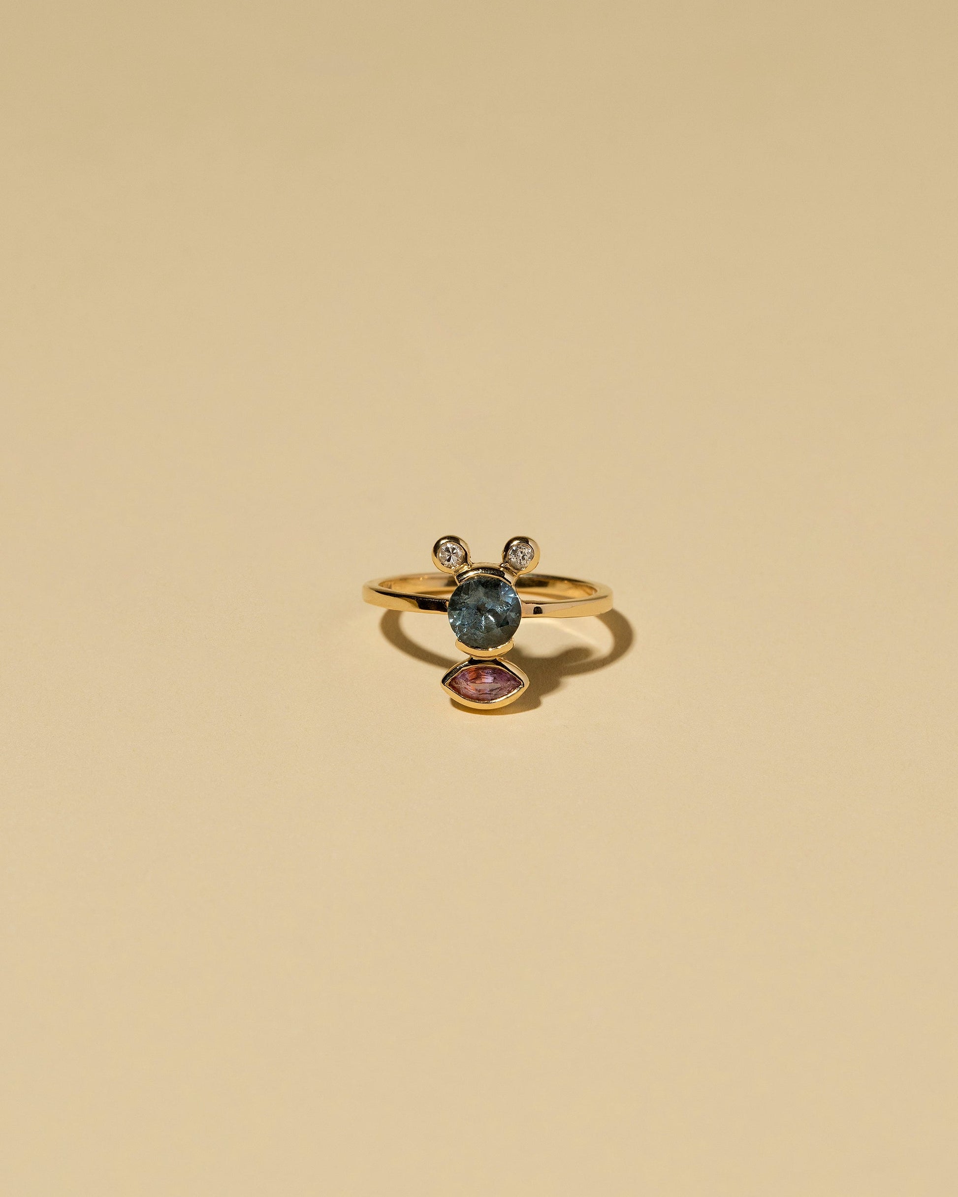  Creature Ring on light color background.