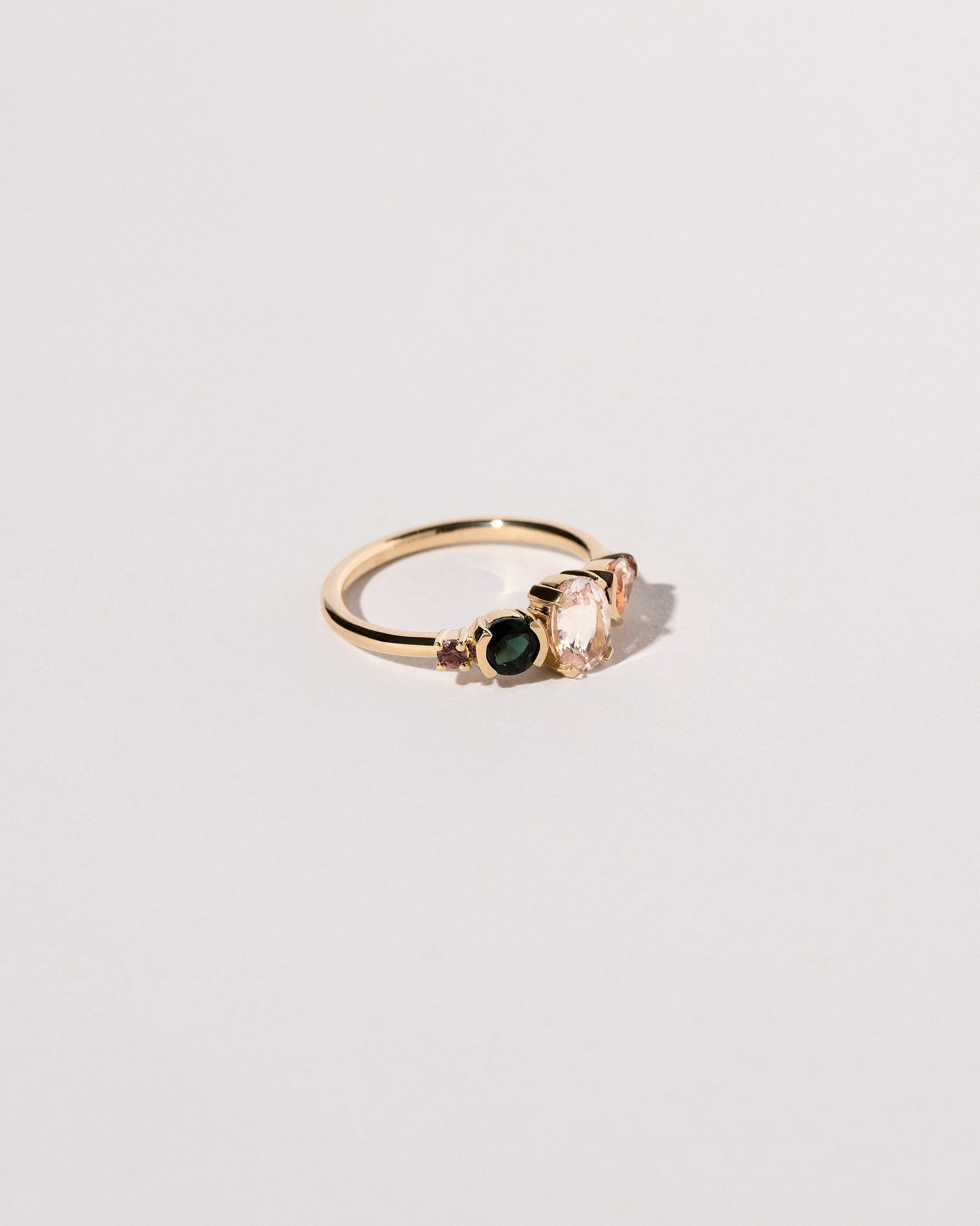  Anemone Ring on light color background.