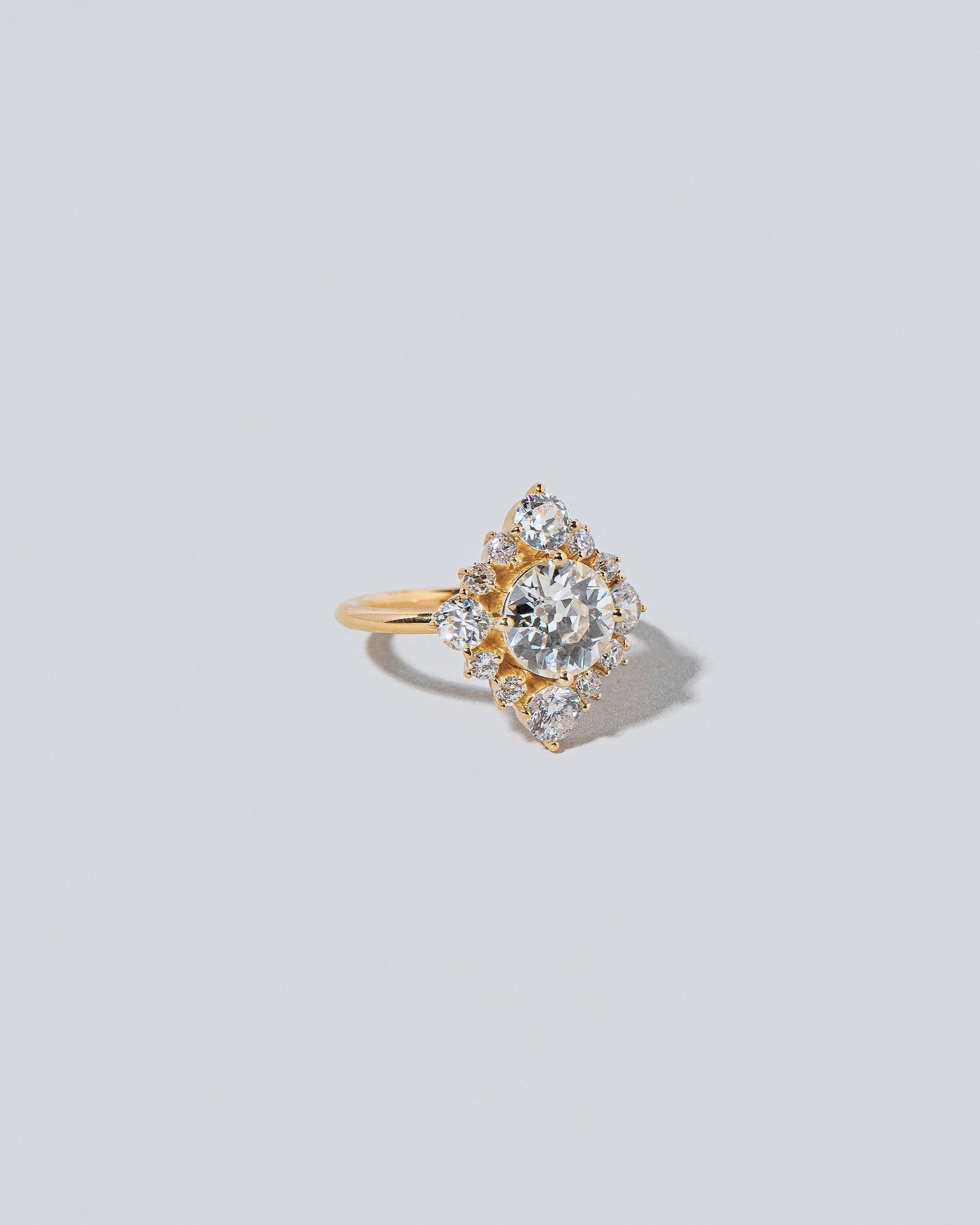  Snowflake Ring on light color background.