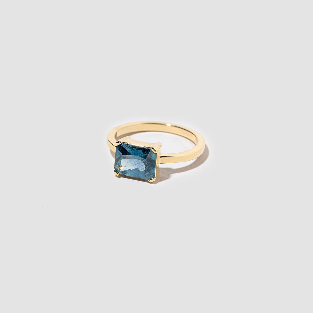 product_details::Closeup details of the Sea of Love Ring on light color background.