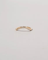  Luna Peak Band - Pavé on light color background