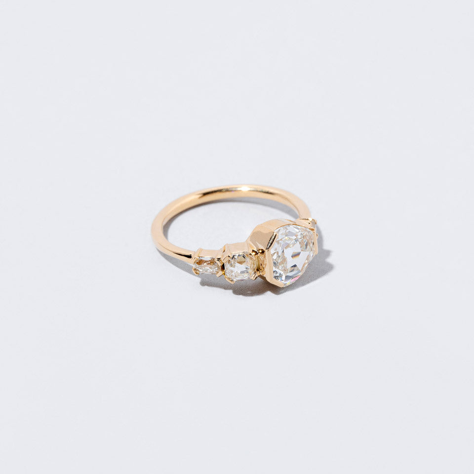 product_details:: Valinor Ring on light color background.