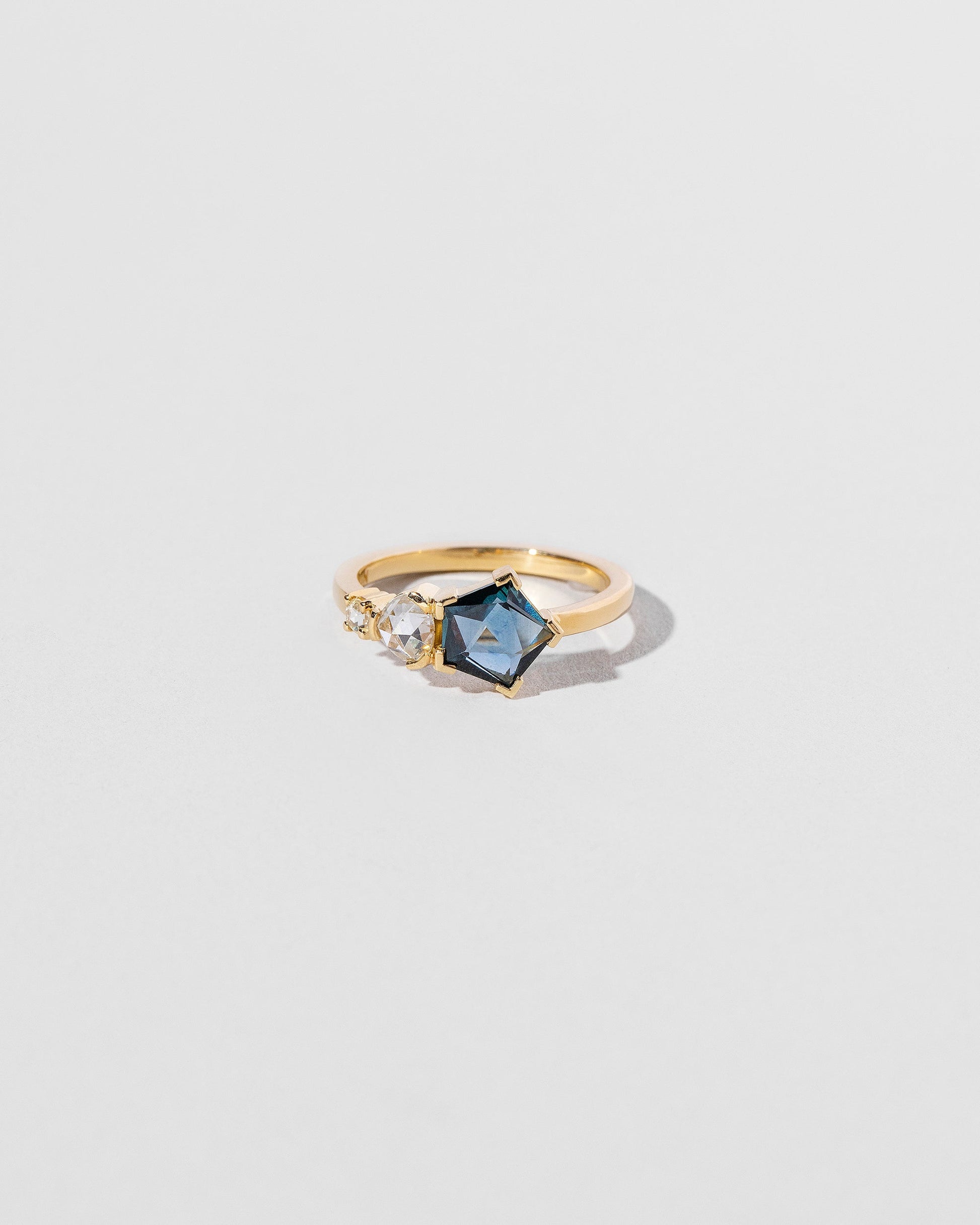  Caerus Ring on light color background.